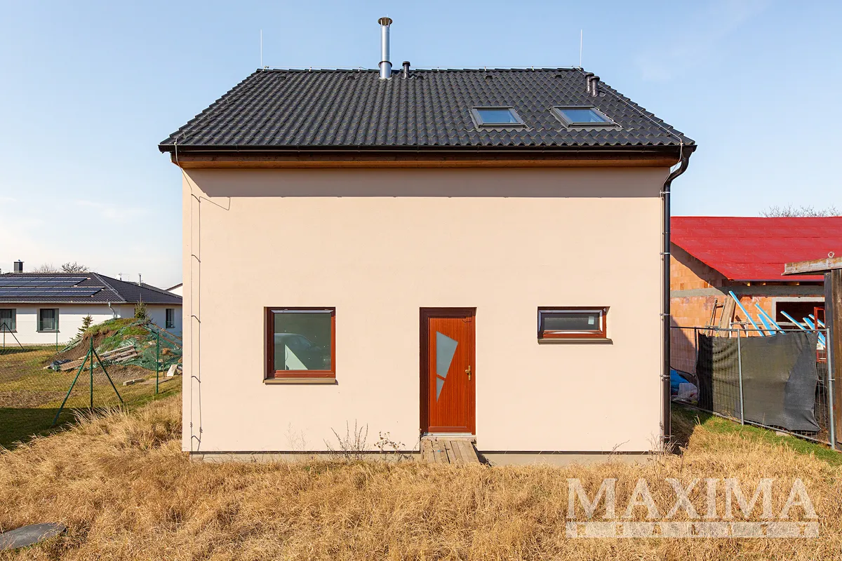 Prodej rodinného domu 130 m², pozemek 112 m²